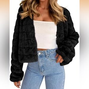 Lux Faux Fur Cropped Jacket - Black (M)